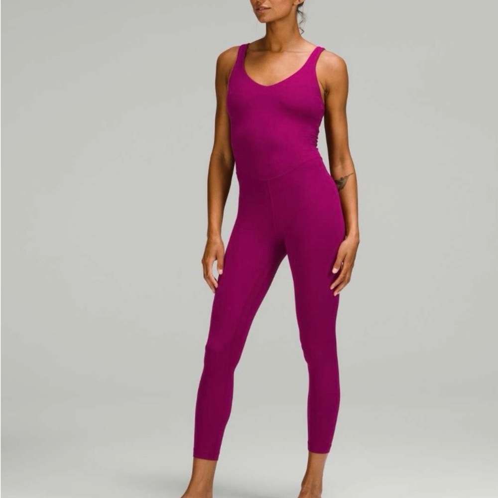 Lululemon Align Bodysuit 25"
Magenta Purple